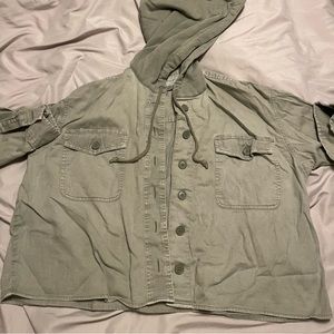 American Eagle cropped hoodie